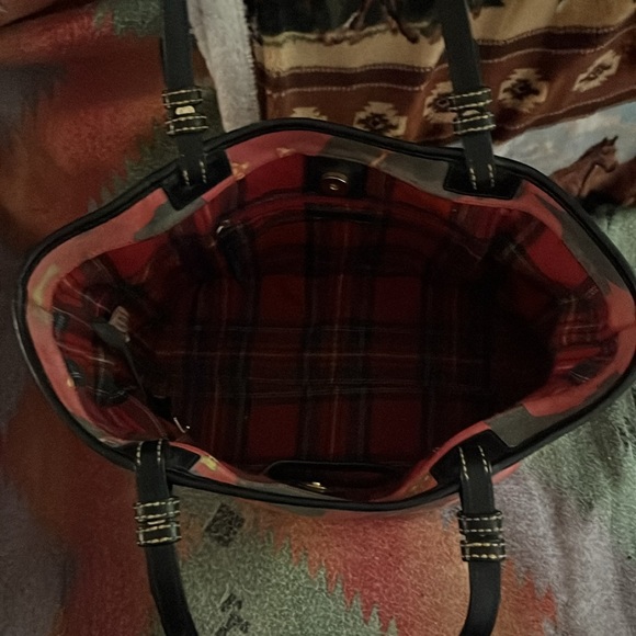 Scott dogs red and black - Picture 2 of 3